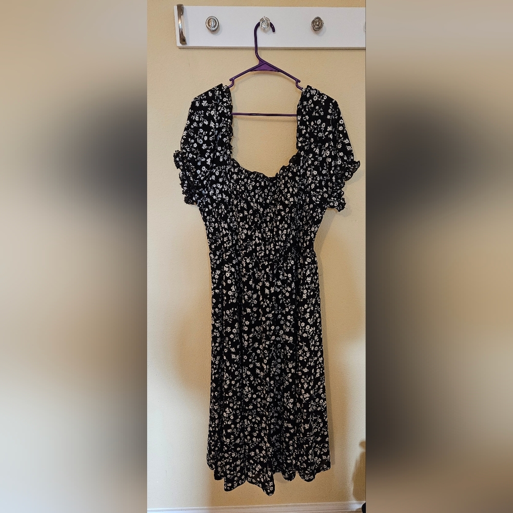 Floral Black and White Women's Dress Size Xl - Picture 4 of 5